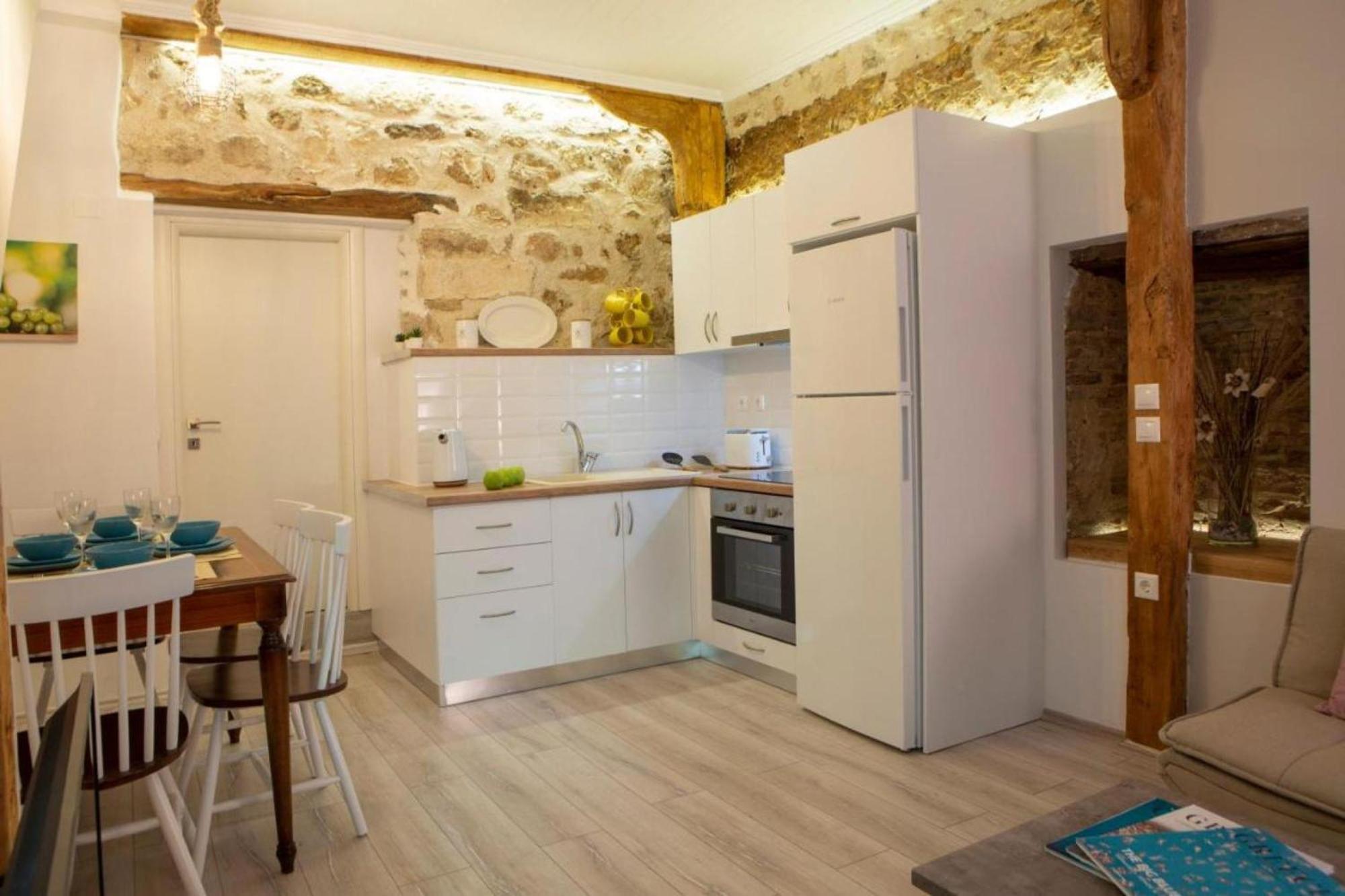 Polyxenis Cozy Maisonette - Water Tank Lefkada Bnb Bagian luar foto