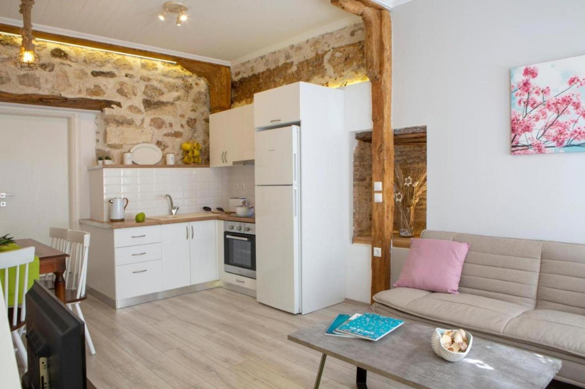 Polyxenis Cozy Maisonette - Water Tank Lefkada Bnb Bagian luar foto